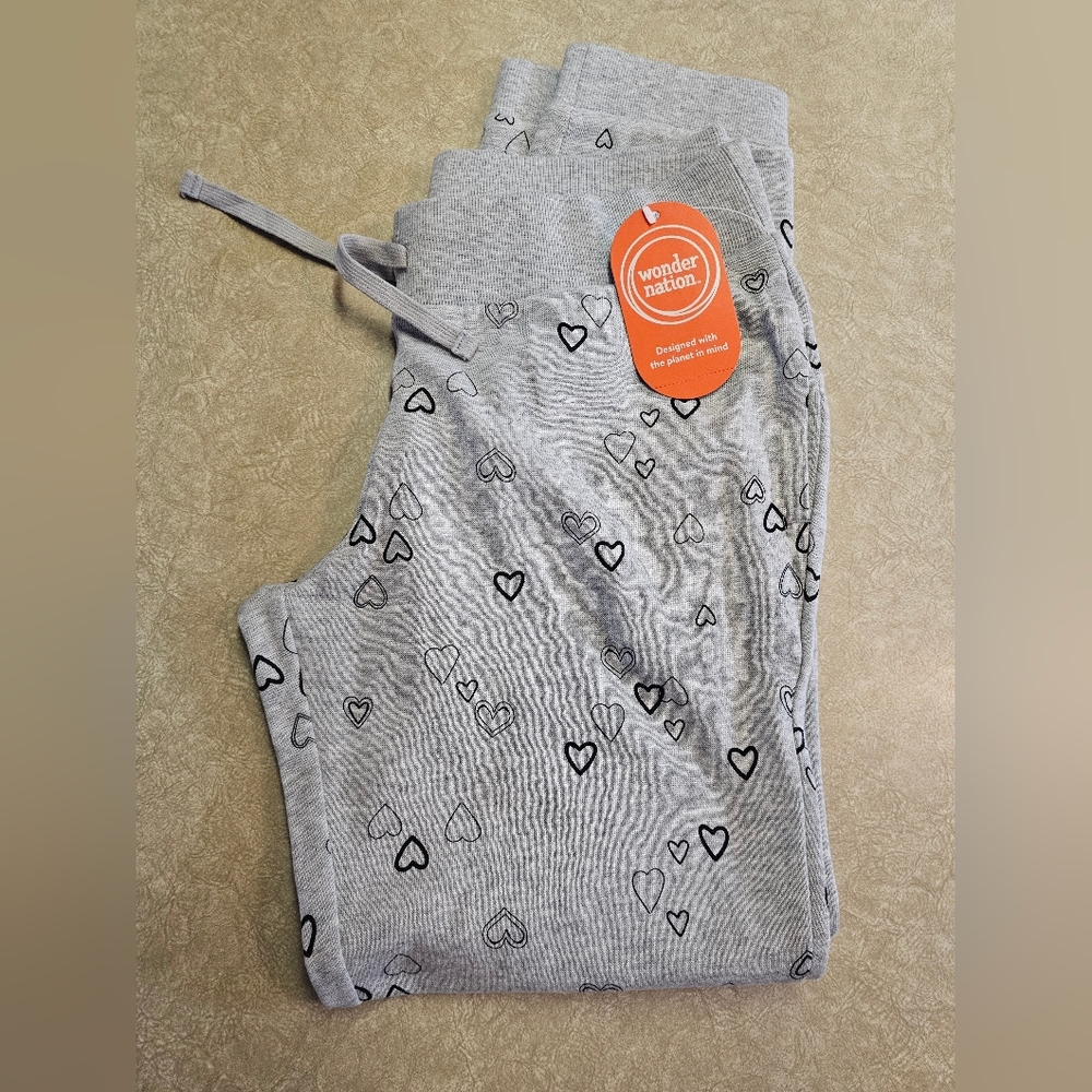 Girls Grey Heart Pattern Jogger Pants